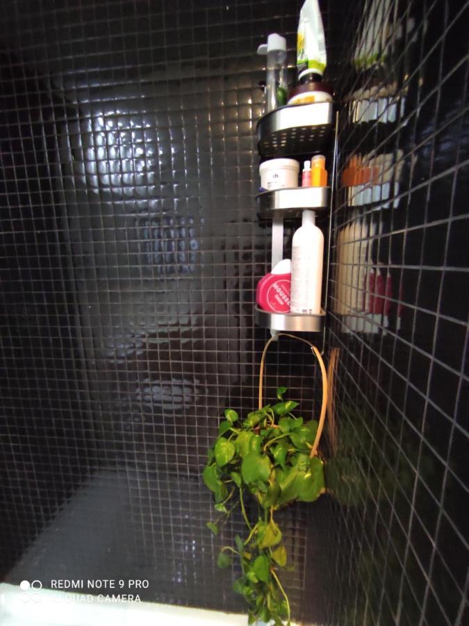 Habitacion Y Bano En Planta Independiente En Centro De Sevilla Exteriör bild