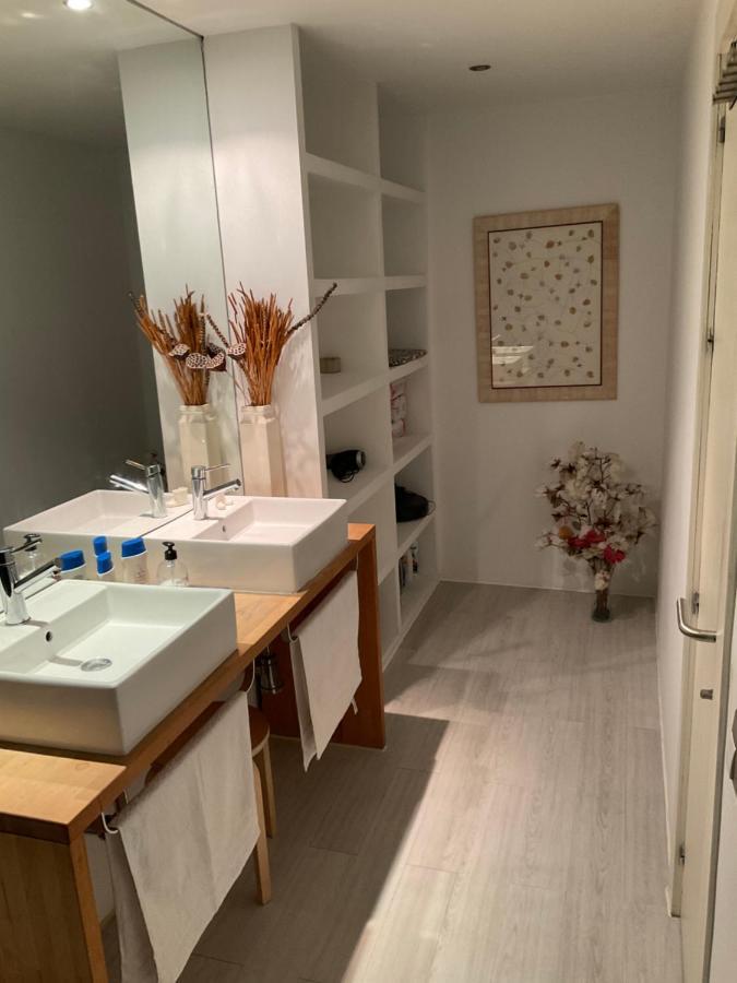 Habitacion Y Bano En Planta Independiente En Centro De Sevilla Exteriör bild