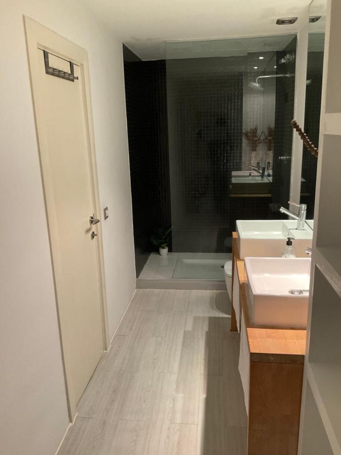 Habitacion Y Bano En Planta Independiente En Centro De Sevilla Exteriör bild